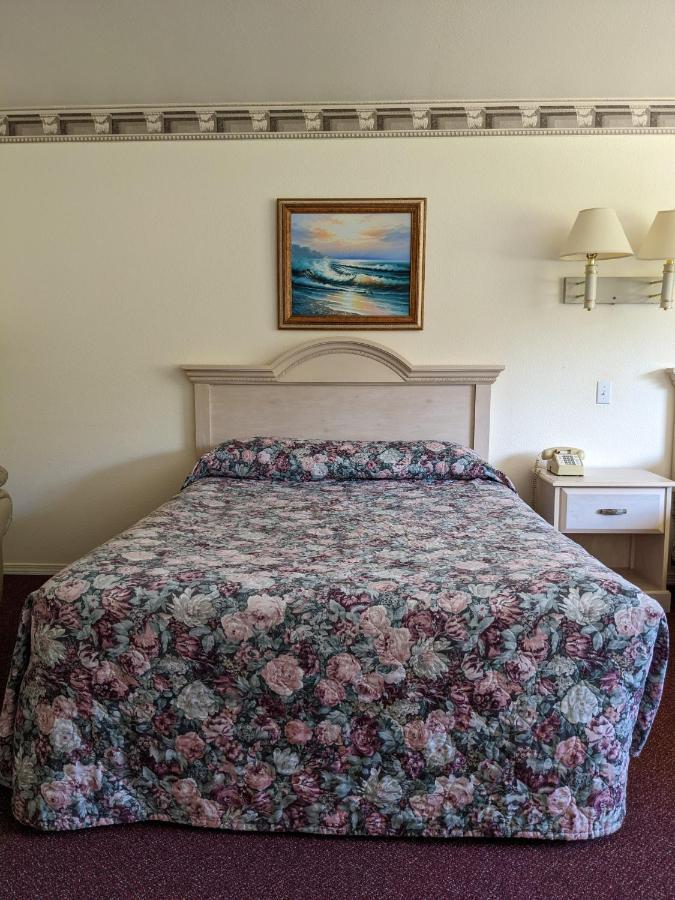 קרסנט סיטי Lighthouse Inn מראה חיצוני תמונה